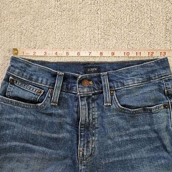 3/$15 J. Crew Factory 5" Inseam Denim Blue Cut Off Shorts Size 26 - Picture 5 of 6